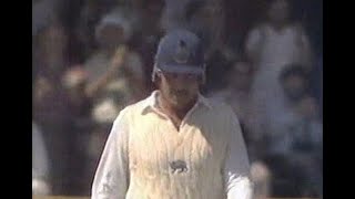 ARCHIVE MINI  Englands Allan Lamb with a magnificent century vs Australia 2nd Texaco Cup ODI 1989 [upl. by Ybbil]