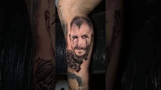 Floki Vikings passo a passo resultado no finalzinho ASMRTATTOO asmr tattoo fyp [upl. by Oiretule]