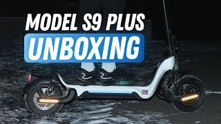 Model S9 Plus Sähköpotkulaudan Unboxing ja Kasaus 2024 [upl. by Nailluj]