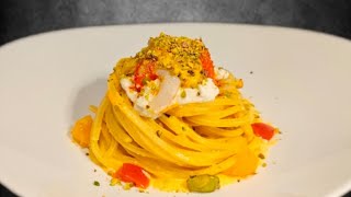 Chitarra con datterini gialli ricotta gamberetti e crumble di pistacchi🍽😋 [upl. by Vanda]