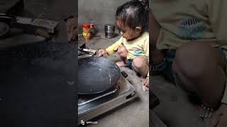 VideoRiya khana banaa rahi hai  Roti banaa Rahe November 15 2024 [upl. by Nedlog]