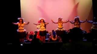 Kiribati dance Independence [upl. by Trebuh]