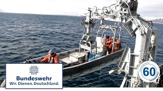 60 Sekunden Bundeswehr Speedboot Boomeranger und der Bootsaussetzkran [upl. by Niel]