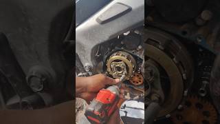 How to fitting NS bike clutch plate assembly bikemechanic automobile shortvideo ns200 bajaj [upl. by Ynnhoj136]