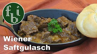 Gulasch nach Art eines Wiener Saftgulasch [upl. by Nirrep768]