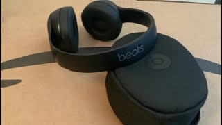 Honest Review of the Beats Solo 3 Headphones after 1 Year of Use [upl. by Kciregor]