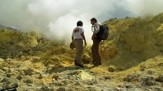 Toxic Volcanic Gas at Papandayan Volcano [upl. by Nuhsed401]