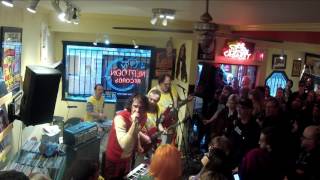 The Evaporators quotOgopogo Punkquot Live at Neptoon Records 20170422 [upl. by Nevsa]