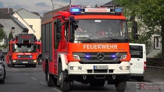 GROSSÜBUNG FEUERWEHR LANGENFELD  Feuer in Einkaufszentrum mit Menschenrettung [upl. by Rosamund]