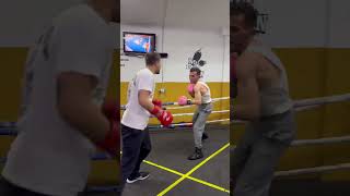 EL BOXEADOR SE METE CON EL ENTRENADOR🥊😡⚔️boxeo sparring venganza provocacion boxeador fyp [upl. by Kariv]