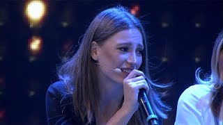 Beyaz Show Serenay Sarıkaya  Telefonun Başında Canlı performans [upl. by Dietrich]