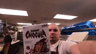 THE DISHWASHER MAN IS SO AWESOME WITH HIS COUNT CHOCULA CEREAL WASHING DISHES MINIMUM WAGE WORK 96 [upl. by Eillek]