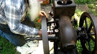 1929 McCormickDeering  type quotMquot flywheel engine  buzz coil ignition [upl. by Nahtannhoj]