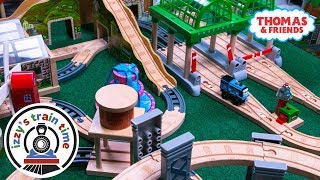 Thomas and Friends WACKMASTER AND WOODEN TRACK  Fun Toy Trains for Kids  Thomas Train Power Rails [upl. by Pimbley478]