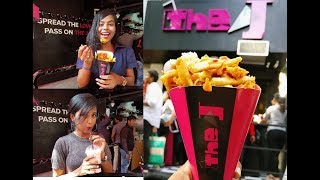 Mumbai street food  The J  The best cheesy fries Churchgate Hey Mumbai [upl. by Nallek856]