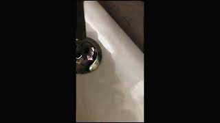 浴室坐廁水箱蓋開關方法Washroom Flushing Cistern Cover Installation amp Removal Method [upl. by Assilak]