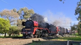 Steamrail R761 amp R707 quotSnow Train Specialquot Steam Train 2172013  PoathTV Australian Railways [upl. by Eetsirk]