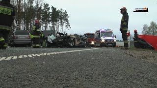 Tragiczny finał wyprzedzania Trzy osoby zginęły w wypadku na quotberlincequot [upl. by Erminna]