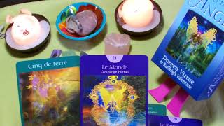 Guidance Tarot et mediumnité Gemeaux mars 2018 [upl. by Selmore]