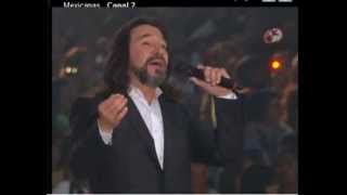 Mañanitas a la virgen de Guadalupe 2010  canta Marco Antonio Solís [upl. by Serafine696]