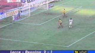 Francisco Lima simprovvisa ottimo portiere nel finale di LECCEReggina 2 a 1 del 17 ottobre 1999 [upl. by Yttik]