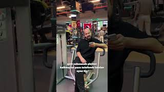 spor salonunda aletten kalkmayan paso telefon takılan uyuz tip  shorts [upl. by Mathre]