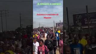 A marcha do povo moçambicano mocambique africamocambique noticias news [upl. by Eentruoc]