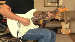 2005 Fender Custom Shop Stratocaster 1960 Relic olympic white Part1 [upl. by Zondra430]