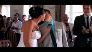 Clip Mariage Oswald et Lucie [upl. by Aniryt]