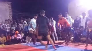 Kabaddi ka match sarmeshwar aadivasinewtimli [upl. by Anek727]