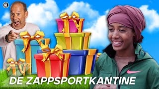 SIFAN HASSAN ONTVANGT HEEL SPECIAAL CADEAU😱  De ZappsportKantine [upl. by Manus]