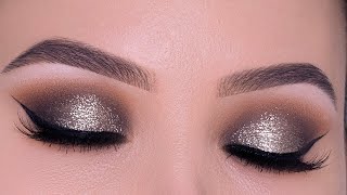 HOW TO GLITTER SMOKEY EYES Try This Look for The Holidays [upl. by Kruter]