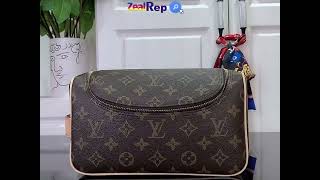 Louis Vuitton Toiletry Bag M115102 [upl. by Eupheemia]