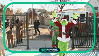 Grinch visits Camden elementary school to hand out toys [upl. by Garnett]