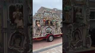 Draaiorgel De CarpeDiem speelt de “John West Medley” 2023 in Schiedam [upl. by Lagiba110]