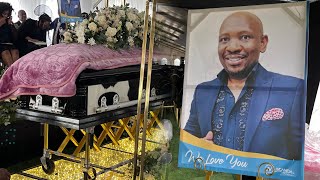 Ukufika kwesidumbu sikaBeekay Mchunu  Beekay Funeral [upl. by Riella]