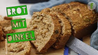 Brot selber BACKEN  Rezept für Dinkelbrot mit Haferflocken und Kürbiskernen  schnell amp einfach [upl. by Hildegarde975]