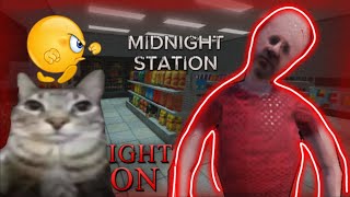 MEU PRIMEIRO DIA DE TRABALHO E ESSE VELHO QUER ME MATR MIDNIGHT STATION [upl. by Netnert693]