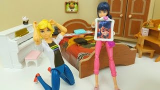 Adrien Toca Piano Para Marinette Na Rotina da ManhÃ£ [upl. by Enneillij]