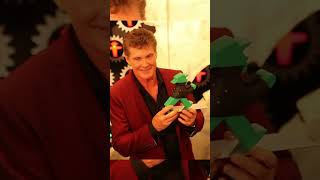 David Hasselhoff im Ampelmann Shop Unter den Linden [upl. by Elayor93]