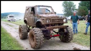 BLACK SUZUKITEST DRIVE V8 POWERED BOONDOCKERS 4X4 CLUB MUD BOG [upl. by Jaala637]