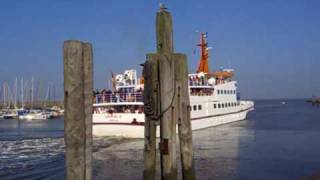 Nordsee Fähre Langeoog III legt ab Hafen Bensersiel [upl. by Eldwen865]