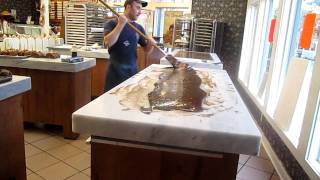 making fudge at kilwins mackinaw city [upl. by Anyah662]