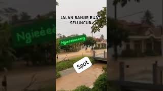 Jalan Raya Banjir Besar‼️Motor Sampai Atraks1 banjir kemiri purworejo [upl. by Marinna]