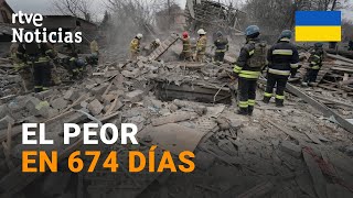 GUERRA UCRANIA KIEV denuncia un ATAQUE MASIVO con 158 MISILES que deja al menos 18 MUERTOS  RTVE [upl. by Adien]