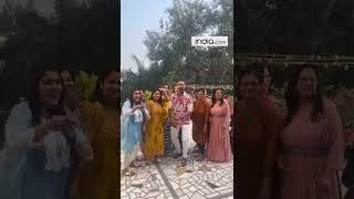 Shikhar Dhawan 😍and his family flaunt their dance moves 😍❤️🕺🏻ytshort entertainment [upl. by Merkle554]