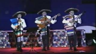 TRIO LOS PANCHOS Japon Gabi Vargas y Johnny Albino QuizasQuizas [upl. by Tamsky]