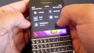 Blackberry Q10 walk throughhands on [upl. by Neeron316]