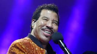 Lionel Richie  Lytham Festival 010723 Three times a lady [upl. by Larson]