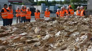 Boulazac 24  visite dune plateforme de tri de déchets recyclables [upl. by Fi]